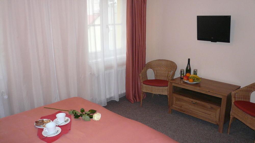 Hotel Karlin Prague Exterior photo
