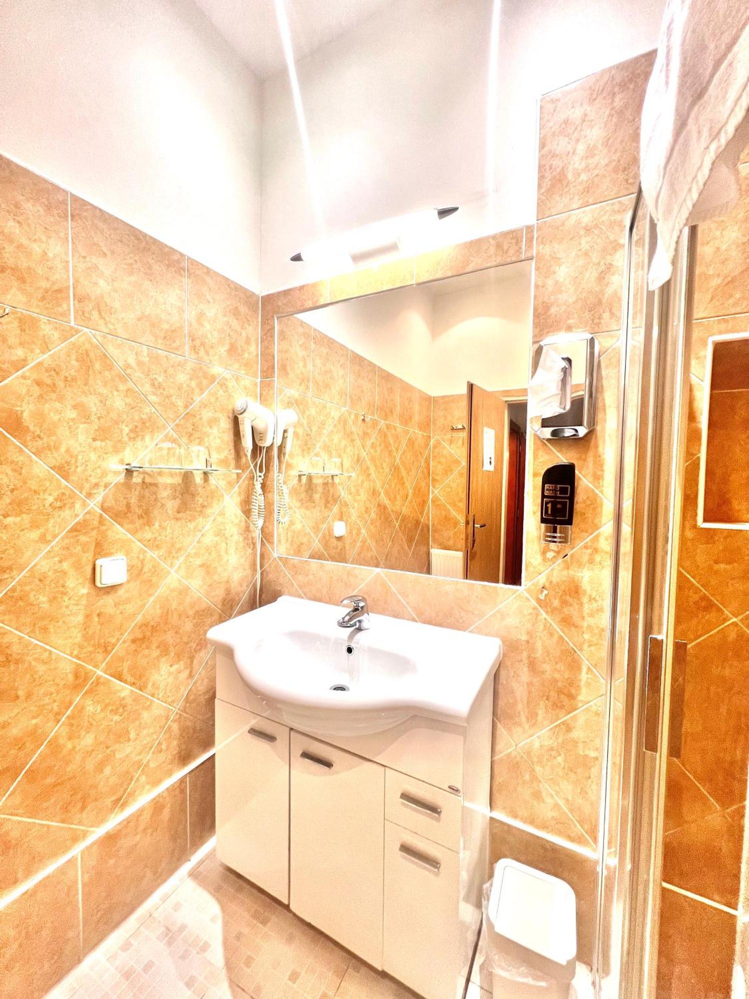 Hotel Karlin Prague Exterior photo