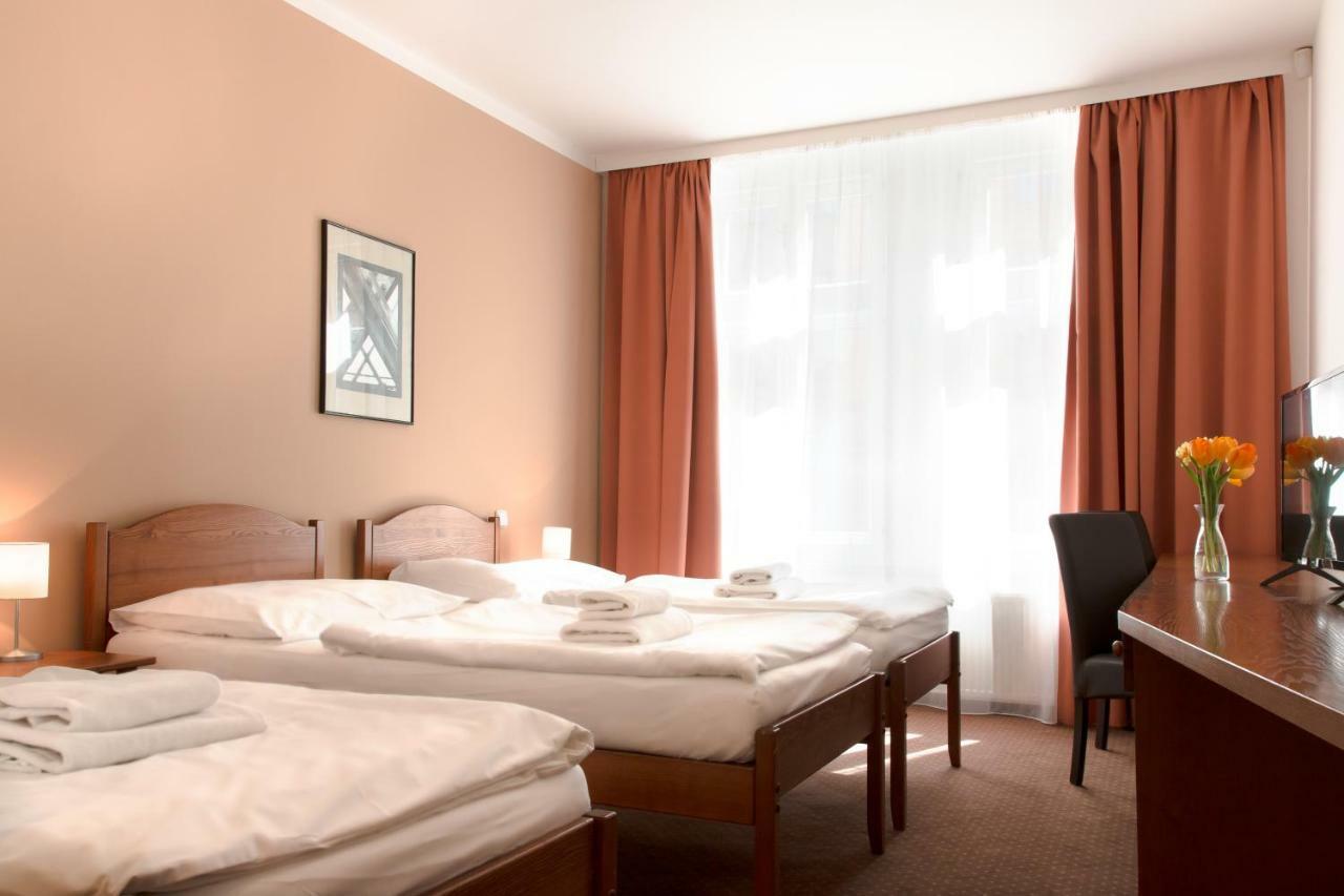 Hotel Karlin Prague Exterior photo